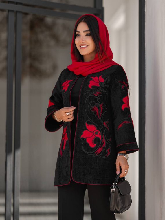 مانتو گلدوزی یلدا